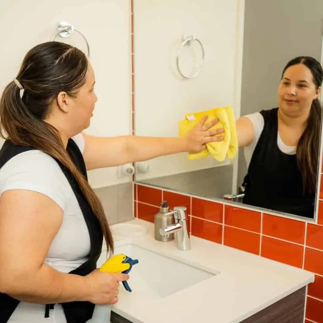 deep-cleaning-square-min-square