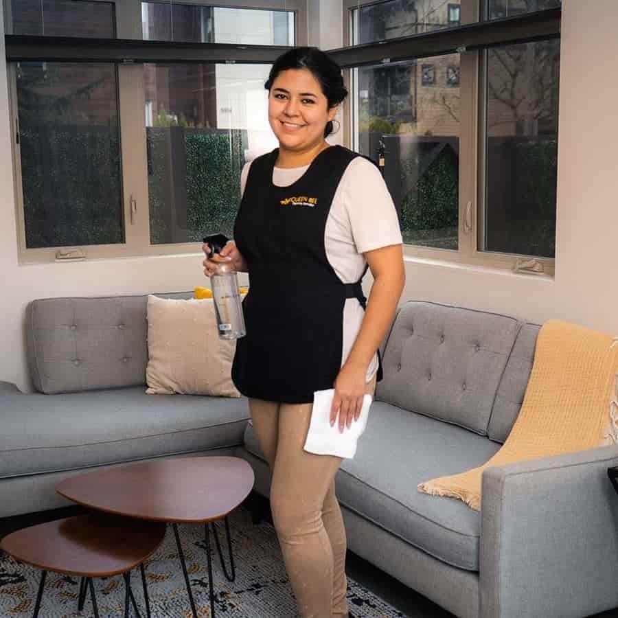 office-cleaning-square-min